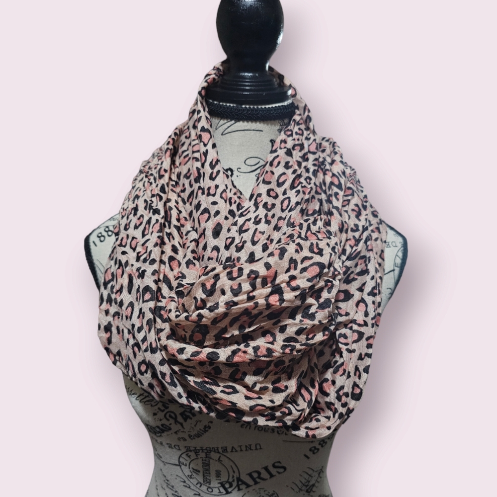 Pink Cheetah Print Infinity Scarf